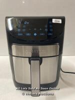 *GOURMIA AIR FRYER / POWERS UP / MINIMAL SIGNS OF USE