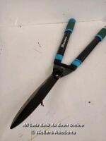*MCGREGOR TELESCOPIC HAND SHEARS / SEE IMAGE FOR ACCESSORIES, CONTENTS & CONDITION / UNTESTED CUSTOMER RETUNS [2973]