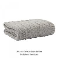 *TUTTI BAMBINI COZEE KNITTED BLANKET COLOUR: PUTTY / RRP: £29.99 / TO BE COLLECTED FROM HOMESTEAD FARM / NEW [2975]
