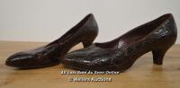 *GENUINE CROCODILE COURT SHOES SIZE 5 LOVELY CONDITION 1950'S VABENE HAAG [LQD215]