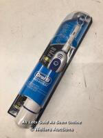 *ORAL-B PRO-EXPERT ELECTRIC TOOTHBRUSH / NEW AND SEALED