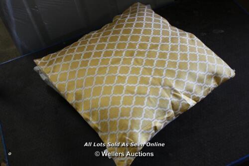 *FAIRMONT PARK CLEMENTE CUSHION WITH FILLING COLOUR: OCHRE / RRP: £12.99 / TO BE COLLECTED FROM HOMESTEAD FARM / NEW [2975]
