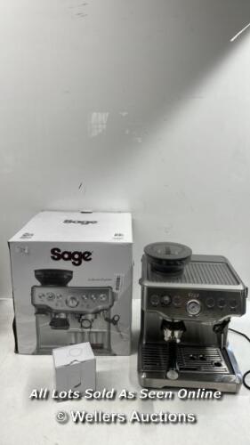 *SAGE BARISTA EXPRESS BES875BSS PUMP COFFEE MACHINE / POWERS ON/USED/UNIT HAS A FEW SCUFFS
