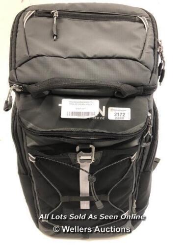 *TITAN 26 CAN BACKPACK / MINIMAL SIGNS OF USE, ZIPPERS IN GOOD CONDITION