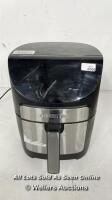 *GOURMIA 6.7L DIGITIAL AIR FRYER / POWERS UP, DIGITAL SCREEN NOT WORKING, SIGNS OF USE