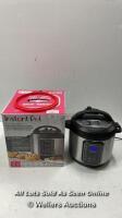*INSTANT POT DUO GOURMET 9-IN-1 MULTI-PRESSURE COOKER / POWERS UP, SIGNS OF USE