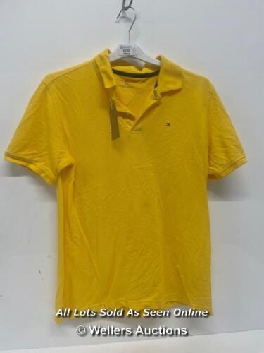 *PRE-OWNED: TOMMY HILFIGER YELLOW T-SHIRT SIZE: 12-14