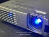 *HOME CINEMA PROJECTOR MULTIMEDIA OFFICE SMALL PLUS U4-131 1500 LUMENS POWERPOINT / POWERS UP NOT FULLY TESTED / VERY MINIMAL SIGNS OF USE - 3