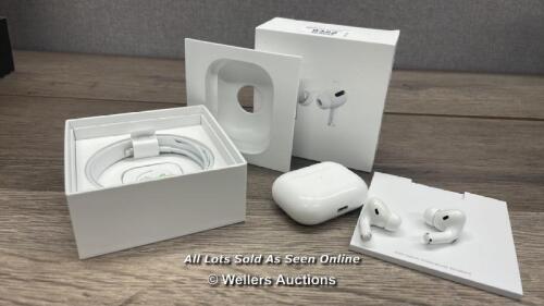 *APPLE AIRPODS PRO WITH MAGSAFE CHARGING CASE (MLWK3ZM/A) / CONNECTS TO BLUETOOTH AND PLAYS MUSIC / MINIMAL SIGNS OF USE / WITH BOX / WITH CHARGER / SERIAL AND WARRANTY INFO IN PICS