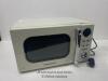 *MORPHY RICHARDS 511501 MICROWAVE / POWERS UP / MISSING GLASS PLATE/ SIGNS OF USE