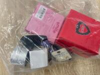 *BAG OF NEW FASHION JEWELLERY INC. BRACELETS, EARRINGS AND NECKLACES