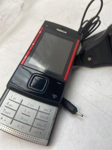 NOKIA X3-00 WITH GENUINE CHARGER