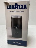 *LAVAZZA A MODO MIO MILKEASY MILK FROTHER / MINIMAL SIGNS OF USE / MISSING THE LID