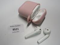 *APPLE AIRPODS / A1602 / SERIAL: GWCZD0L1LX2Y INCL. CASE