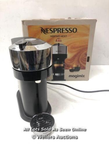 *MAGIMIX ESPRESSO C/MKR11224 / POWERS UP / SIGNS OF USE