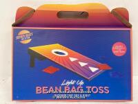 LIGHT UP BEAN BAG TOSS WITH X4 BEAN BAGS & LED TARGET BOARD / NEW