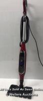 *SHARK S6003UKCO STEAM MOP / POWERS UP SIGNS OF STEAMING