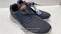*GENTS SKECHERS CLASSIC FIT AIR COOLED TRAINERS / NAVY / UK 8 / NEW