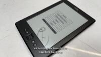 *AMAZON KINDLE / 5TH GEN / D01100 / POWER UP & APPEARS FUNCTIONAL [38-14/07]