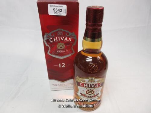 *CHIVAS REGAL BLENDED SCOTCH WHISKY / 40%VOL / 700ML / NEW