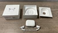 *APPLE AIRPODS PRO WITH MAGSAFE CHARGING CASE (MLWK3ZM/A) / APPLE AIRPODS PRO / WITH CHARGING POD / MWP22ZM/A / SIGNS OF USE / LOCKED TO AN APPLE ACCOUNT / NOT FULLY TESTED / NO CHARGING CABLE / WITH BOX