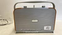 *ROBERTS EXPRESSION DIGITAL RADIO / WITHOUT POWER SUPPLY / UNTESTED