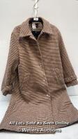 *MARYJAMES PRE-OWNED COAT / NO SIZE SHOWN BUT COULD SIZE S