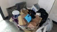 *JOB LOT OF ASSORTED TAKEAWAY CONTAINERS, CUPS AND WOODEN CUTLERY (LOCATED UPSTAIRS, BUYER TO REMOVE)