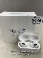 *APPLE AIRPODS PRO / WITH CHARGING POD / MWP22ZM/A / POWERS UP / CONNECTS TO BLUETOOTH / PLAYS MUSIC / RIGHT EAR WORKING ONLY