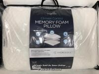 *SNUGGLEDOWN CLIMATE CONTROL MEMORY FOAM PILLOW / MINIMAL SIGNS OF USE