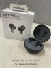 *LG UFP5 WIRELESS EARBUDS / POWERS UP / CONNECTS TO BLUETOOTH / PLAYS MUSIC