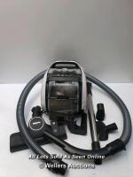 *MIELE BOOST CX1 VACUUM CLEANER / POWERS ON WITH SUCTION / SIGNS OF USE