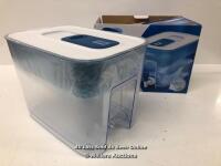*BRITA FLOW FRIDGE WATER FILTER TANK - 8.2L / APPEARS TO BE NEW - OPEN BOX / HOLE IN THE TANK [2990]