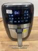 *GOURMIA 5.7L DIGITAL AIR FRYER WITH 12 ONE TOUCH COOKING FUNCTIONS / POWERS UP BUT TURNS OFF , SIGNS OF USE
