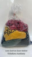 *BAG OF PRE-OWNED MIX CLOTHES MAJORITY JUMPERS INC. THE NORTH FACE AND CALVIN KLEIN