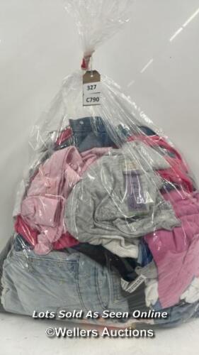 BAG OF PRE-OWNED MIX CLOTHES MAJORITY KIDS CLOTHES