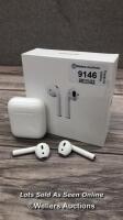 *APPLE AIRPODS / 2ND GEN / WITH CHARGING CASE / MV7N2ZMA / POWERS UP AND CONNECTS TO BLUETOOTH, BOTH EARS WORKING