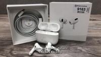 *APPLE AIRPODS PRO WITH MAGSAFE CHARGING CASE (MLWK3ZM/A) / POWERS UP AND CONNECTS TO BLUETOOTH, BOTH EARS WORKING