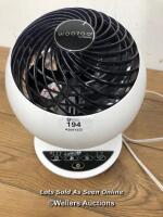 *IRIS WOOZOO DESK FAN - MATT WHITE / MINIMAL SIGNS OF USE / POWERS UP & APPEARS FUNCTIONAL / WITHOUT BOX