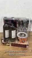 *MULLED WINE & MINCE PIE GIFT SET / NEW, WITH A TINY CHIP IN JUG HANDLE