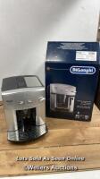 *DELONGHI ESAM2200 BEAN TO CUP COFFEE MACHINECOFFEE / POWERS UP/SOME SIGNS OF USE