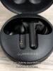 *LG UFP5 WIRELESS EARBUDS / POWERS UP / CONNECTS VIA BLUETOOTH / 1 EARBUD MISSING - 2