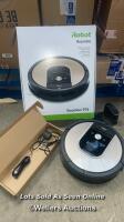 *IROBOT ROOMBA 896 ROBOT VACUUM CLEANER / NO POWER, MADE NEED CHARGING, SIGNS OF USE / STAFF REF: B