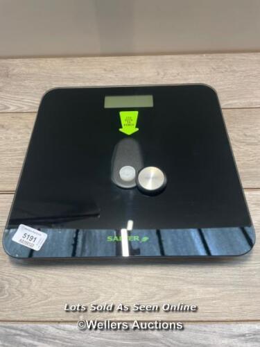 *SALTER ECO PUSH-TO-POWER DIGITAL BATHROOM SCALES / DAMAGED BUTTON, REQUIRES BATTERIES