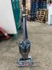 *SHARK ICZ160UK CORDLESS UPRIGHT VACUUM CLEANER / POWERS UP / SIGNS OF USE - 2