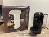*NESPRESSO VERTUO PLUS XN903840 COFFEE / SIGNS OF USE / POWERS UP