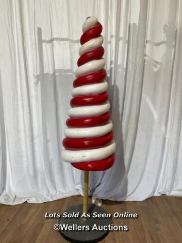 *RED AND WHITE TWISTED LOLLY, 220CM (H) / ITEM LOCATION: BRISTOL (BS35), FULL ADDRESS WILL BE GIVEN TO WINNING BIDDER