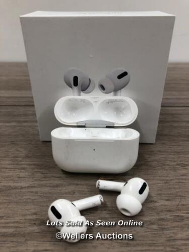 *APPLE AIRPODS PRO WITH MAGSAFE CHARGING CASE (MLWK3ZM/A) / POWERS UP, CONNECTS TO BT, BOTH EARS PLAYING MUSIC