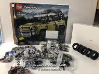 *LEGO TECHNIC LAND ROVER DEFENDER OFF ROAD 4X4 CAR, EXCLUSIVE COLLECTIBLE MODEL, ADVANCED BUILDING SET / APPEARS NEW, OPEN BOX [2996]