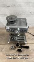 *SAGE BARISTA EXPRESS BES875BSS PUMP COFFEE MACHINE / POWERS UP / SIGNS OF USE / MISSING HOPPER LID / B5 [3215]